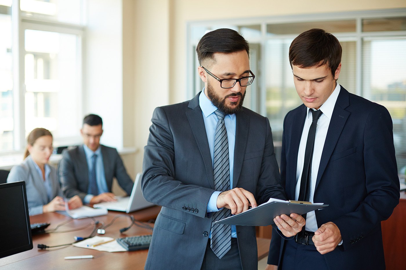 WealthCloud360 advisors guiding estate planning clients